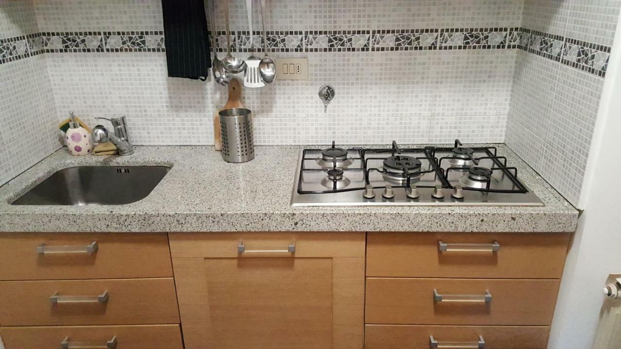 Trastevere Apartment Rome Bagian luar foto